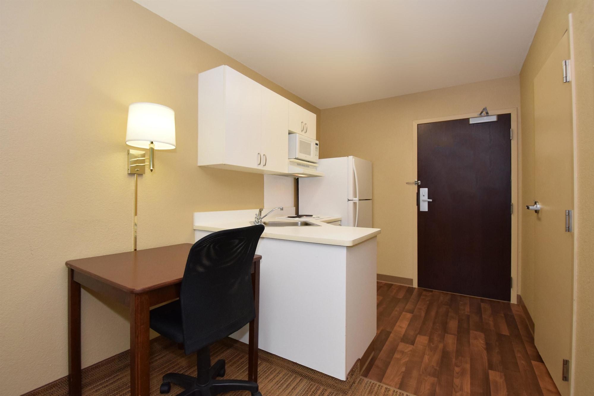 Extended Stay America Suites - Portland - Beaverton Hillsboro - Eider Ct Екстериор снимка