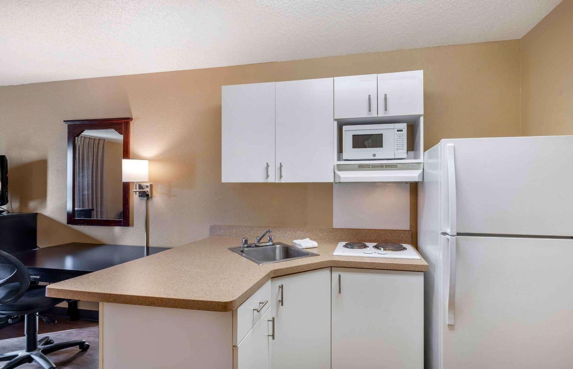 Extended Stay America Suites - Portland - Beaverton Hillsboro - Eider Ct Екстериор снимка